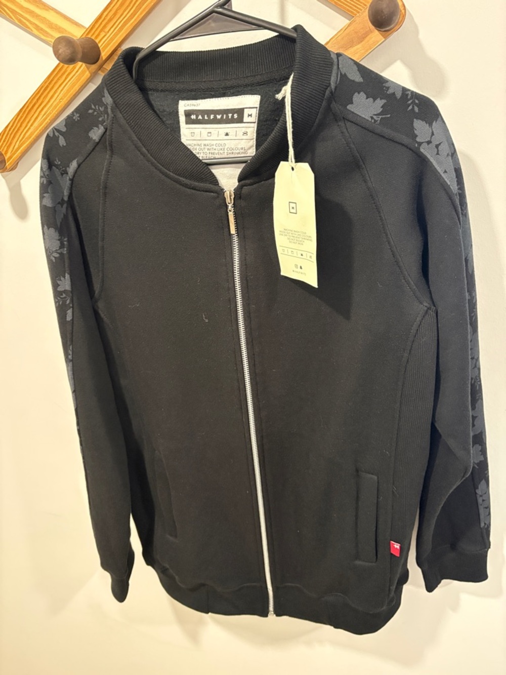 Men’s Halfwits brand sweater